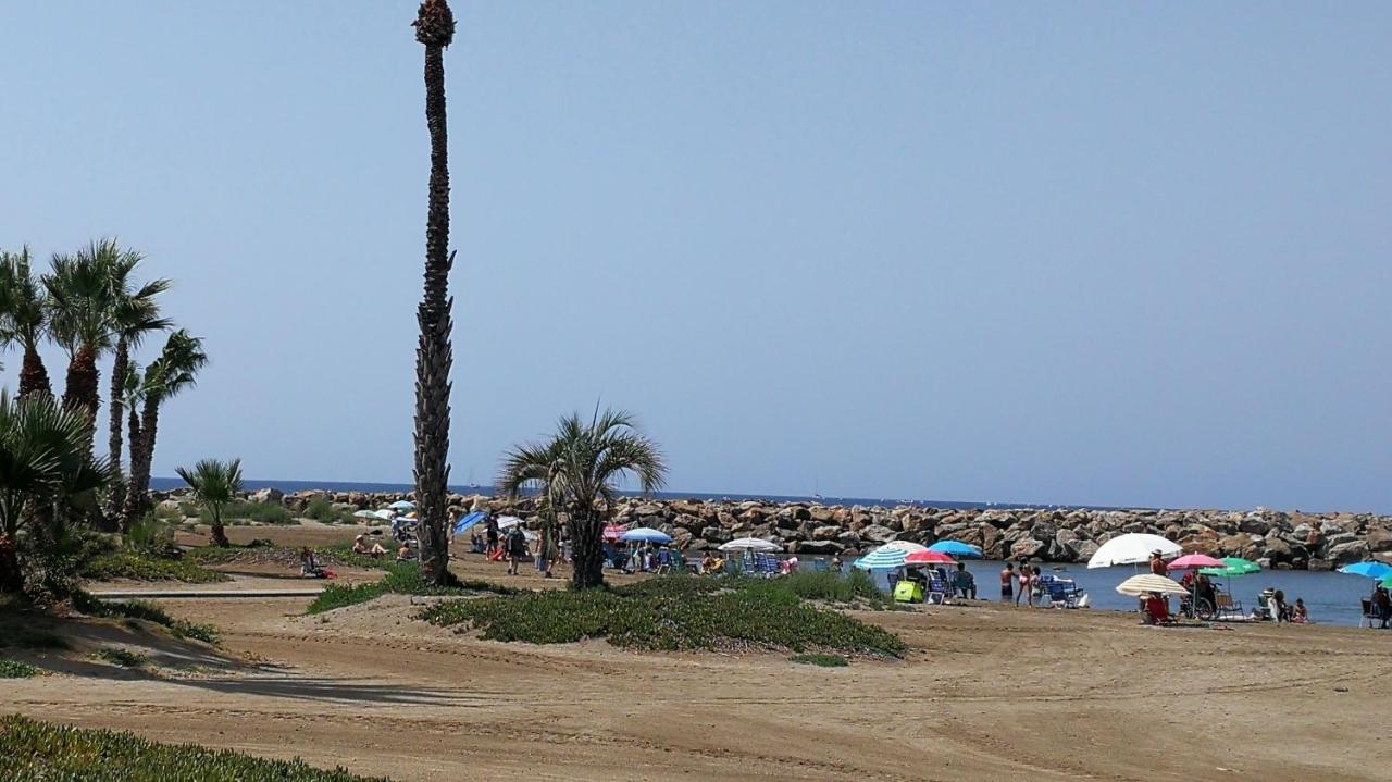 Águilas Estudio La Colonia מראה חיצוני תמונה