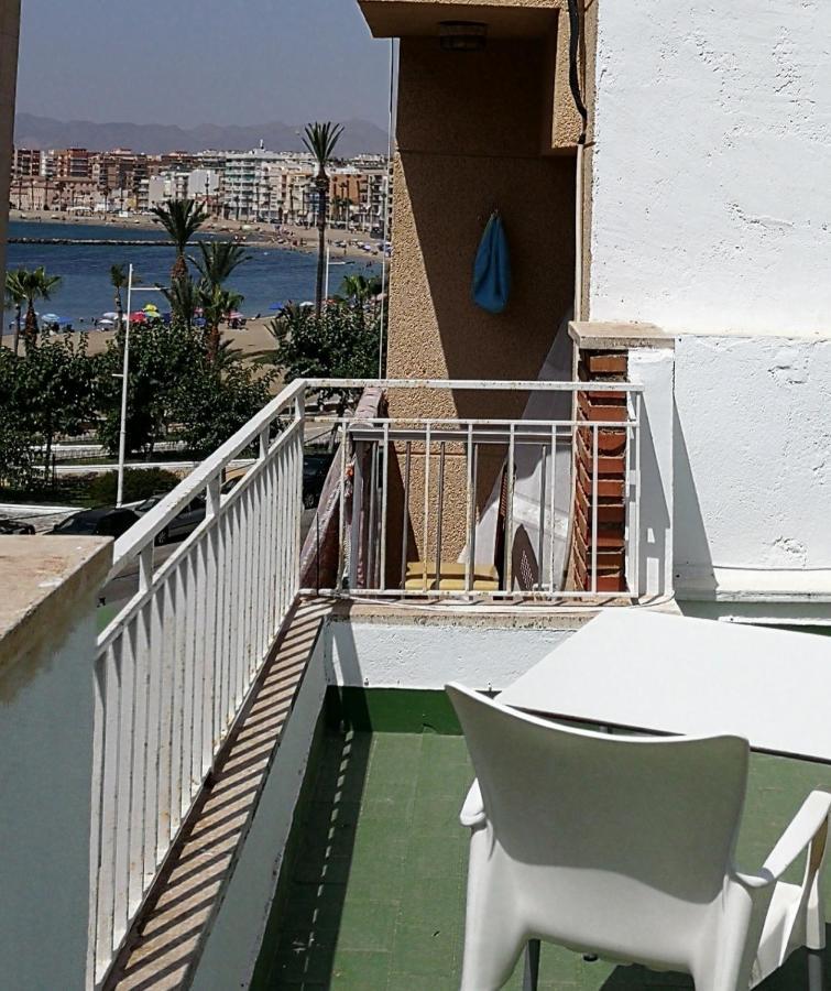 Águilas Estudio La Colonia מראה חיצוני תמונה